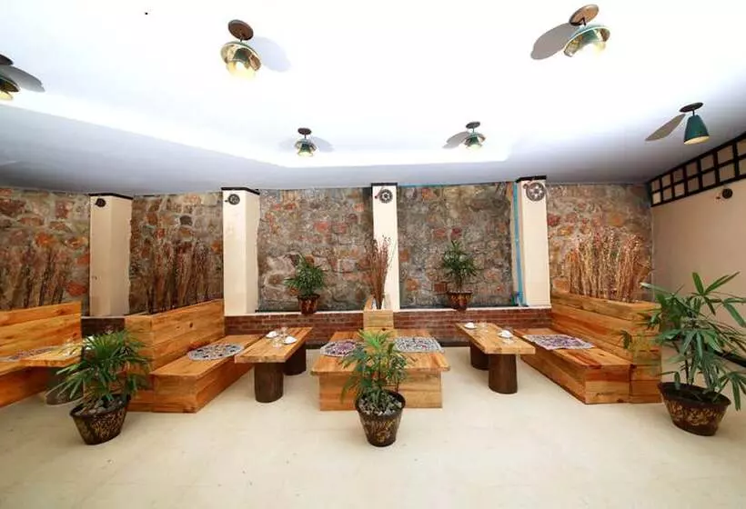 The Hotel Kalaw Hill Lodge