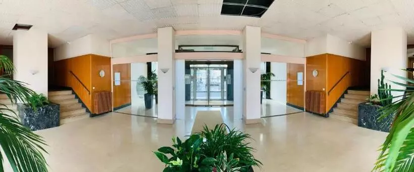 酒店 Trianon Tours