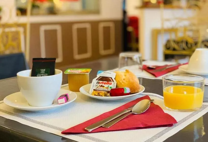 酒店 Trianon Tours