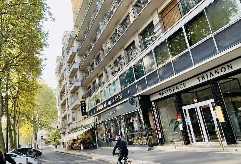 酒店 Trianon Tours