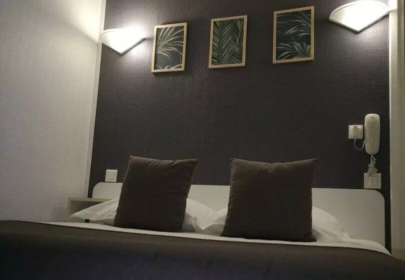 酒店 Trianon Tours