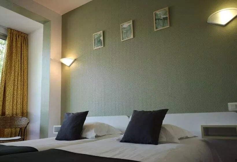 酒店 Trianon Tours