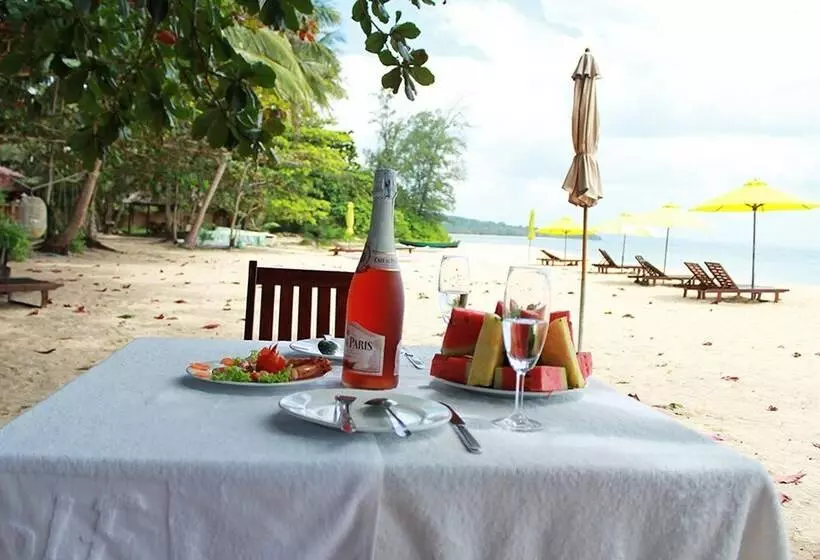 هتل Vung Bau Resort