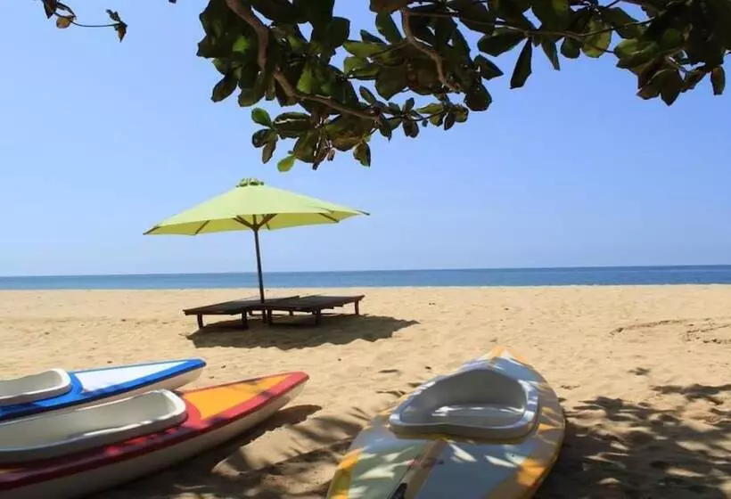 هتل Vung Bau Resort