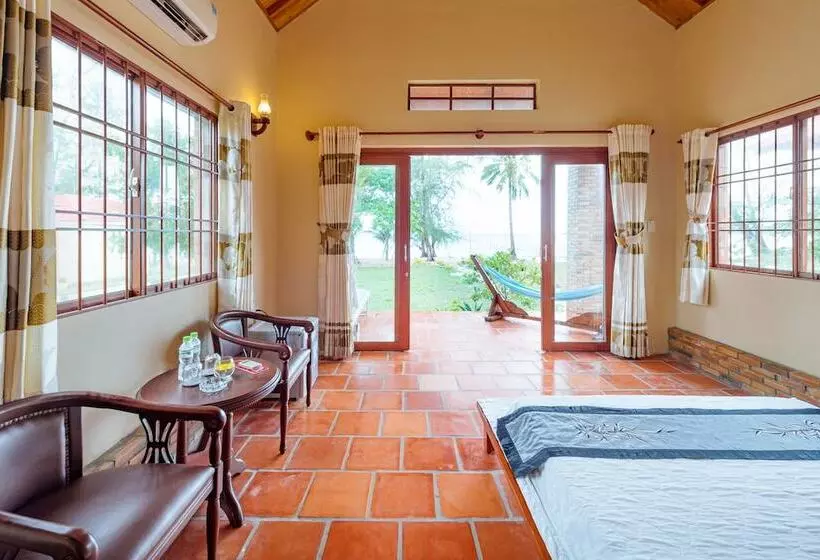 هتل Vung Bau Resort