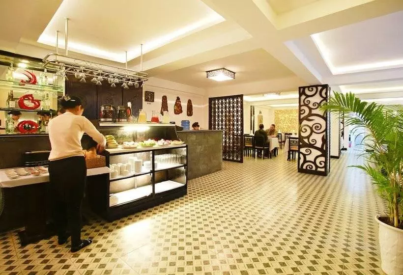 Hue Serene Shining Hotel & Spa