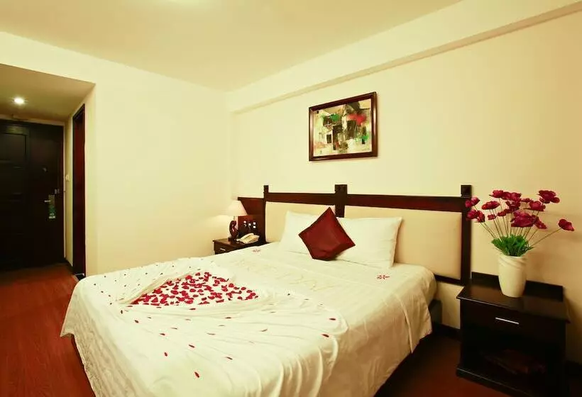 Hue Serene Shining Hotel & Spa