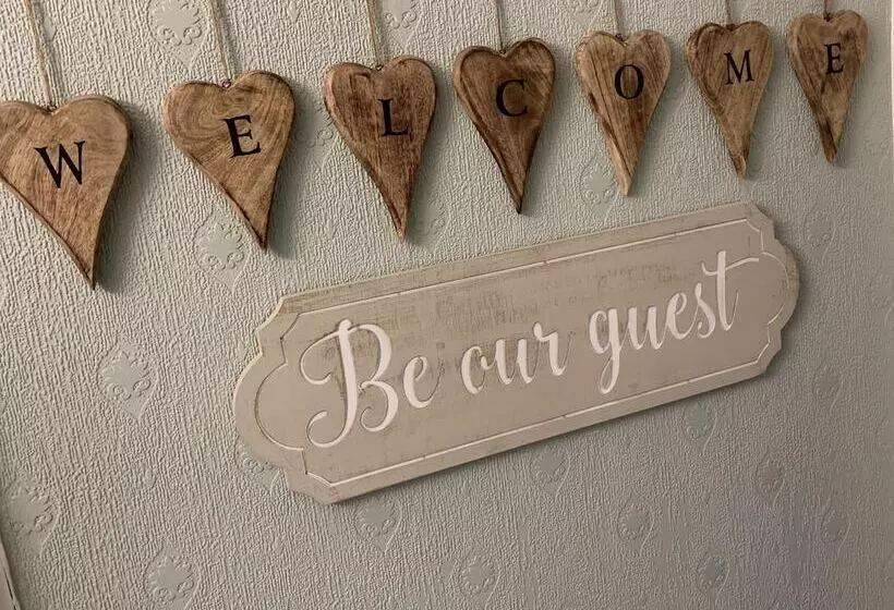 Pensiune Kingsmere Guest House