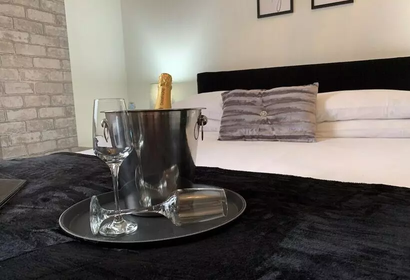 Pensiune Kingsmere Guest House