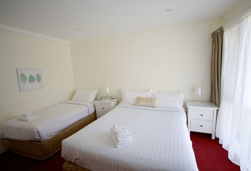 Sanctuary House Resort Motel