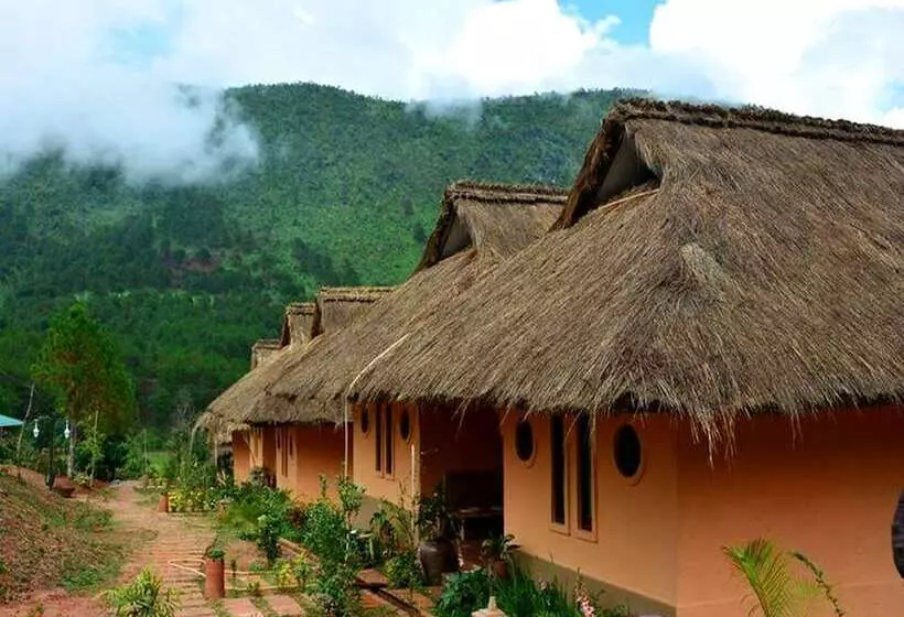 The Hotel Kalaw Hill Lodge