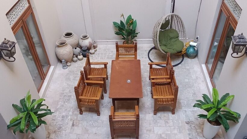 הוסטל Ansi Boutique W&s Terrace