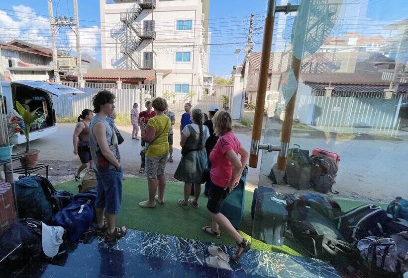 酒店 Downtown Vang Vieng