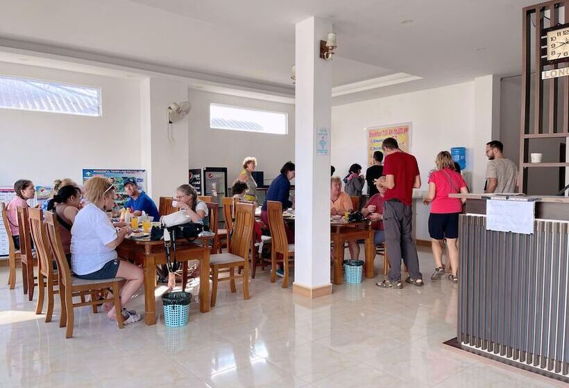 酒店 Downtown Vang Vieng