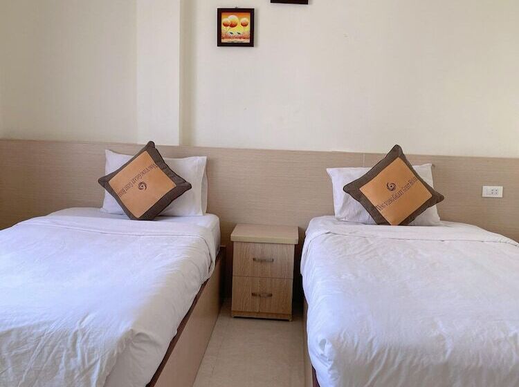 酒店 Downtown Vang Vieng