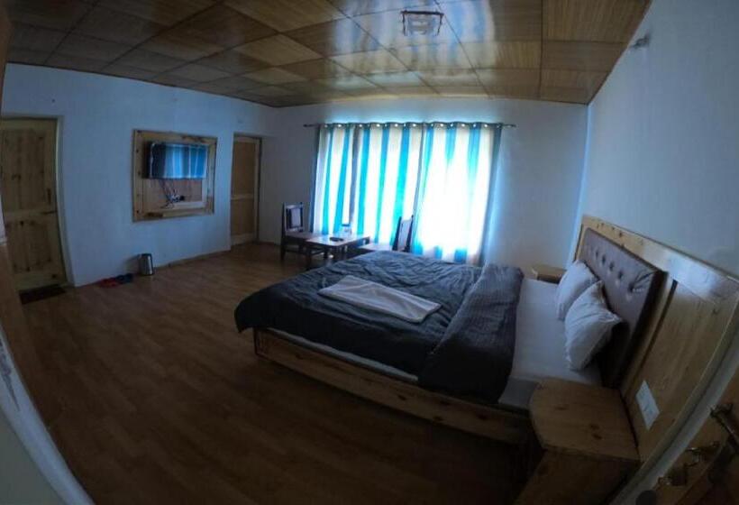 Hotel The Nubra Residency, Hunder