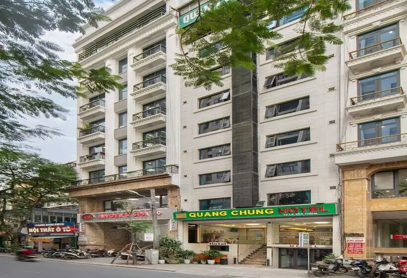 Quang Chung Hotel Le Van Thiem