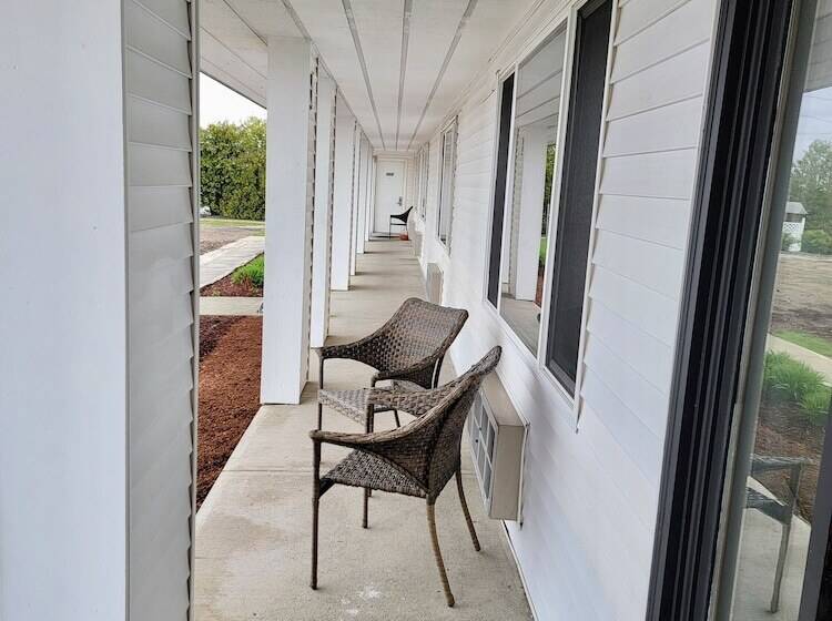 호텔 South Side Inn   Burlington