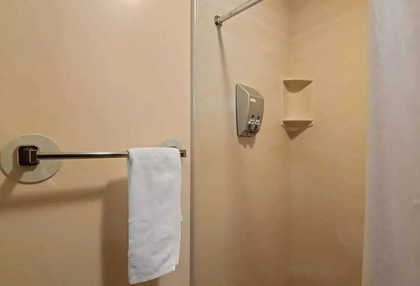 Hotelli South Side Inn   Burlington