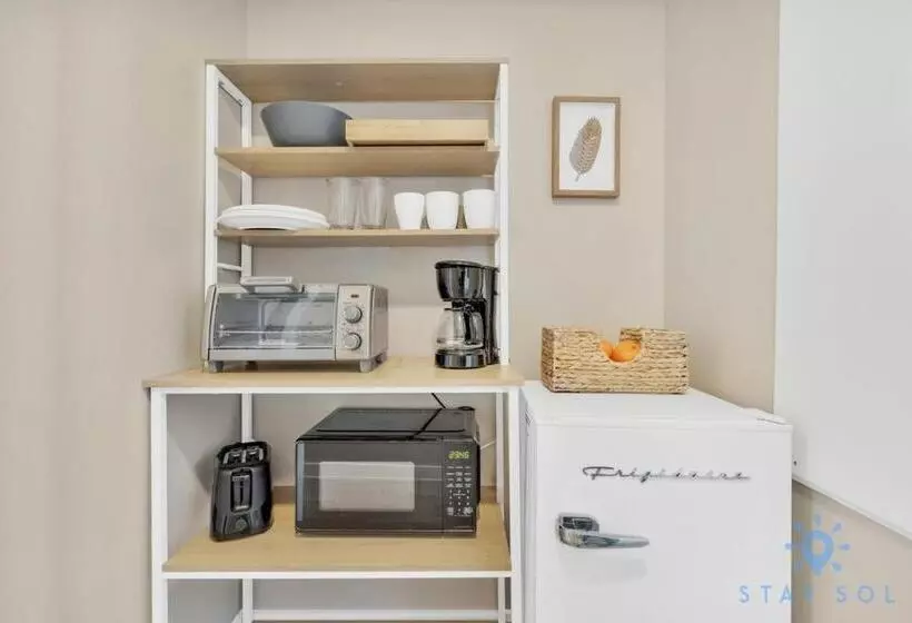 Retkeilymaja Spectacular View With Balcony, Pool, Near Beach