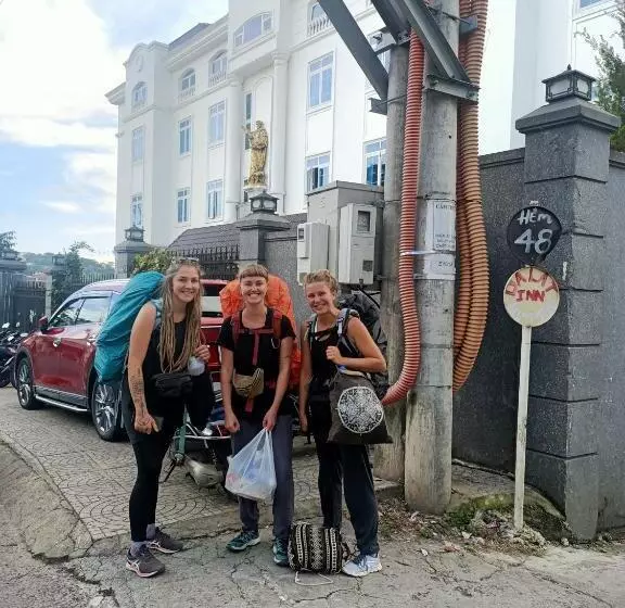 Hotelli Hostel Inn Dalat