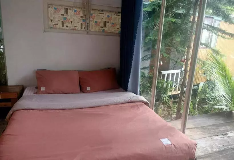 Hotelli Hostel Inn Dalat