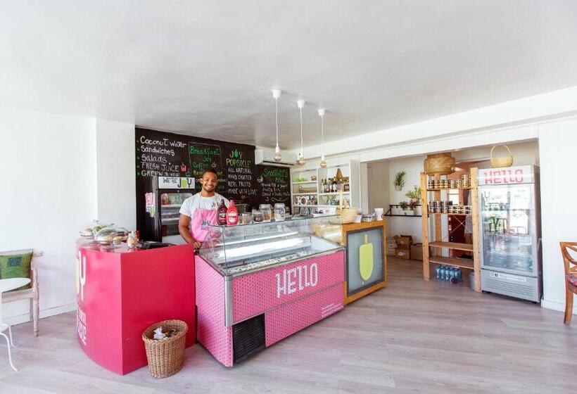 هتل Grand Caribe Beach Club And Spa Playa Los Corales