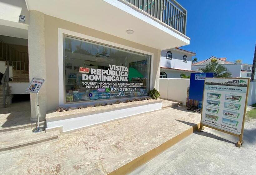 هتل Grand Caribe Beach Club And Spa Playa Los Corales