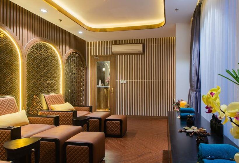 هتل Grand Tourane Nha Trang