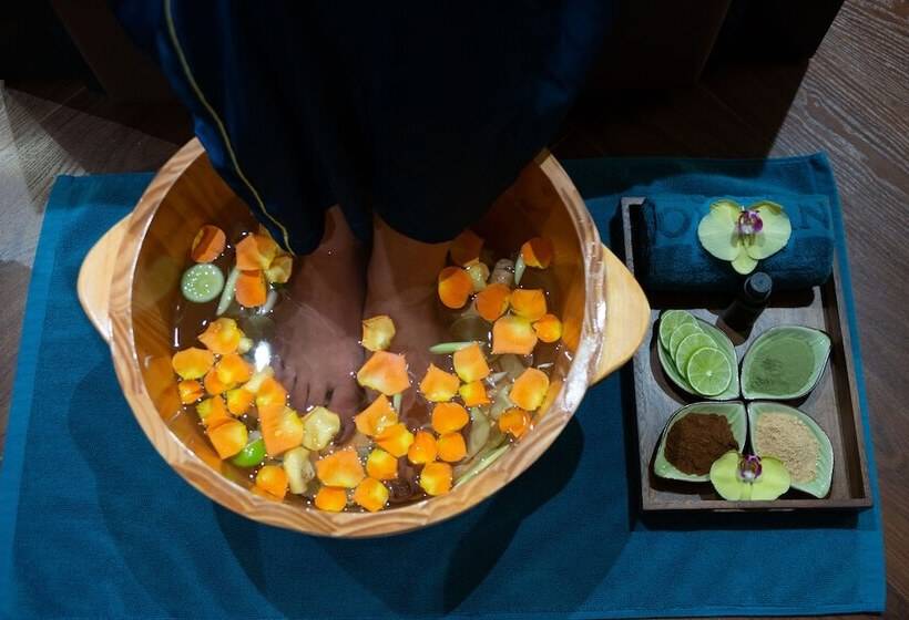 هتل Grand Tourane Nha Trang