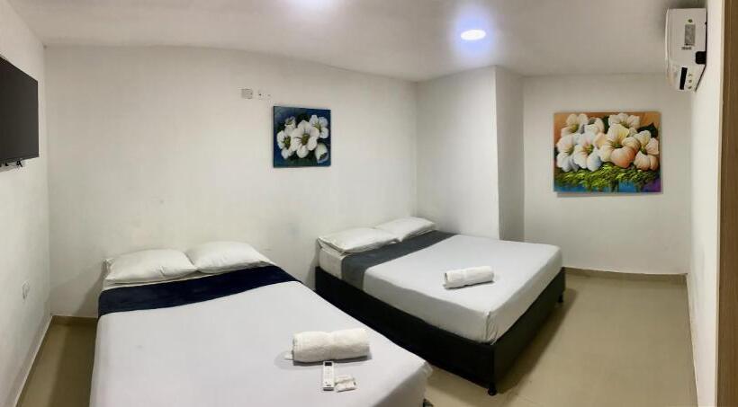 هتل Imperial House