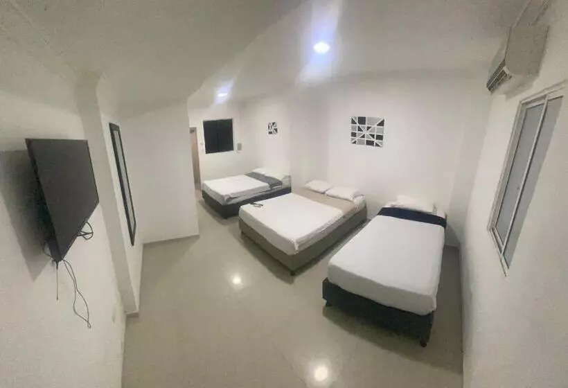 ホテル Imperial House