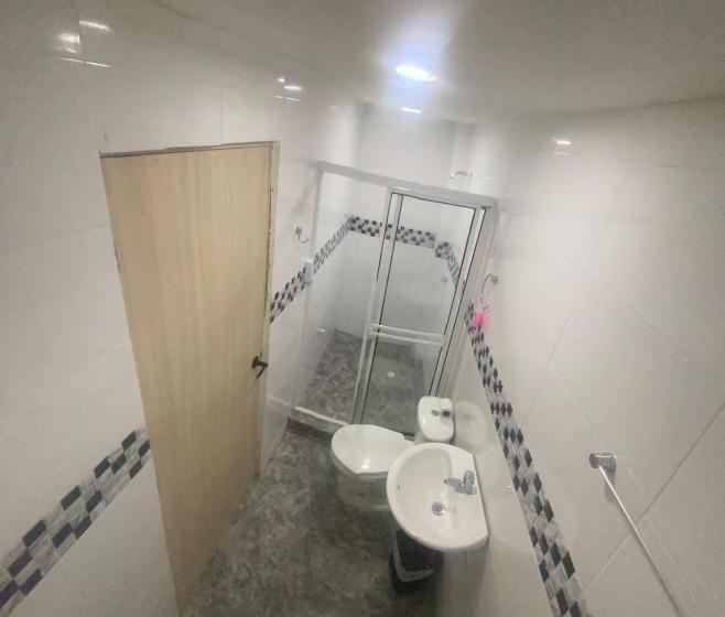 هتل Imperial House