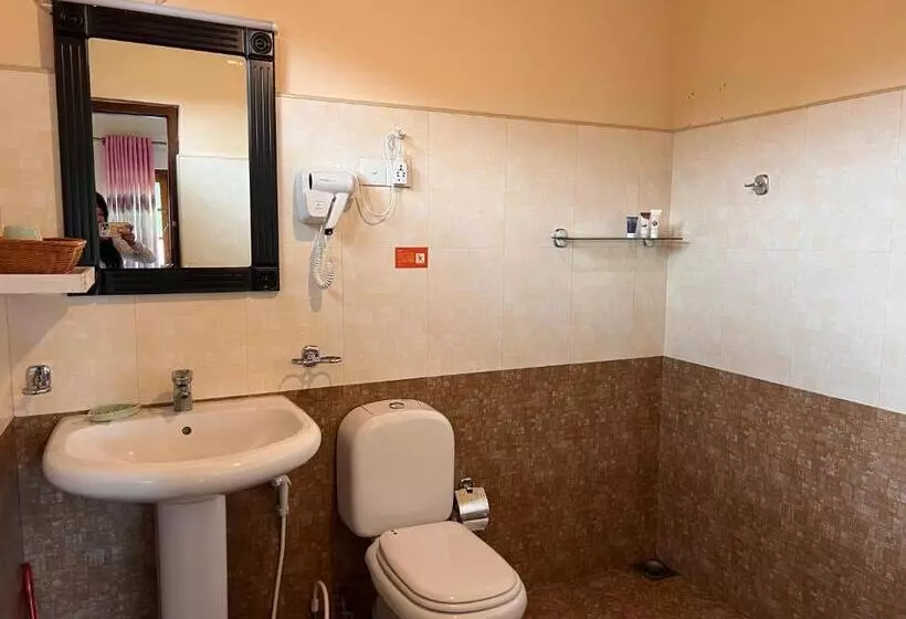 Majatalo Lakeside Garden Bungalow 湖畔花园山居