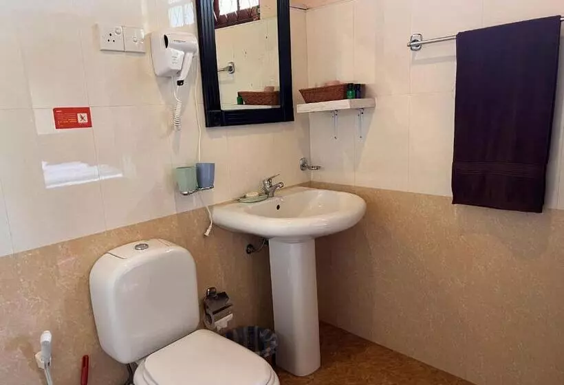 Majatalo Lakeside Garden Bungalow 湖畔花园山居