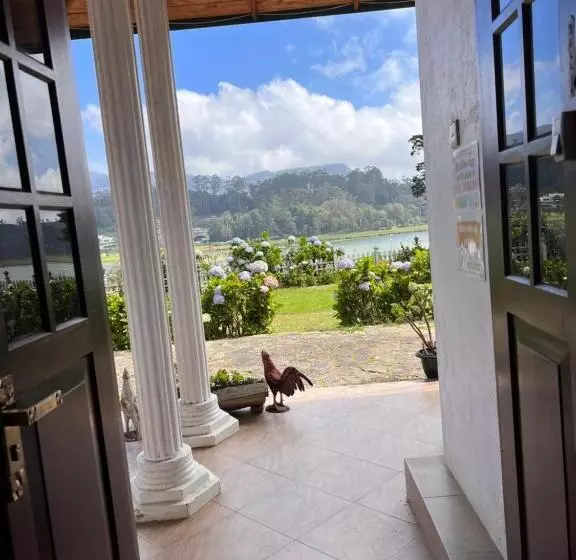 Majatalo Lakeside Garden Bungalow 湖畔花园山居