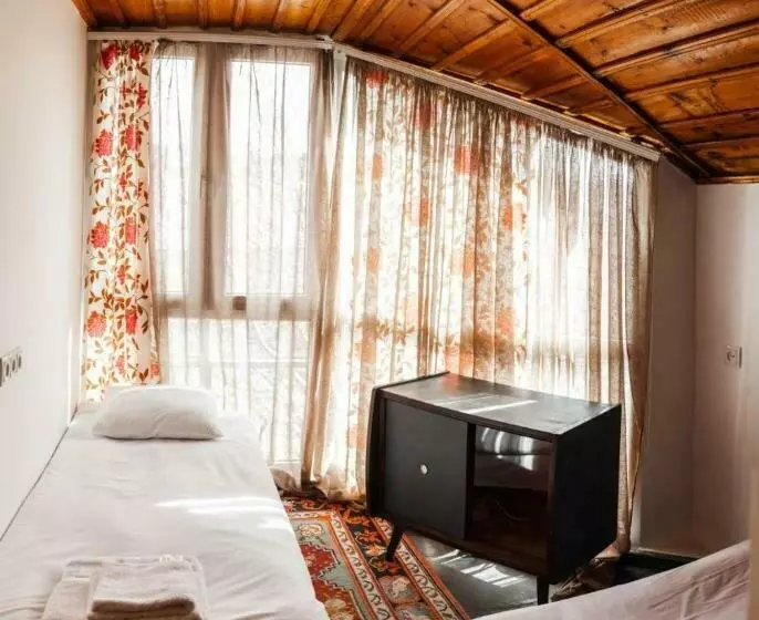 Majatalo The Forgotten Kingdom