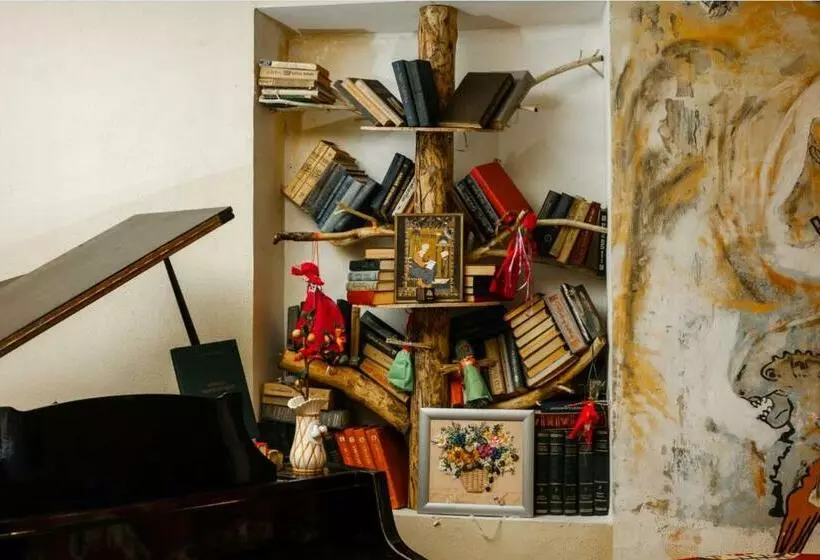 Majatalo The Forgotten Kingdom