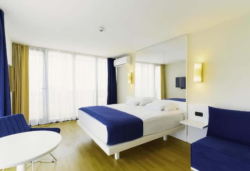 Elegance Sea View Aparthotel In Orbi City Batumi