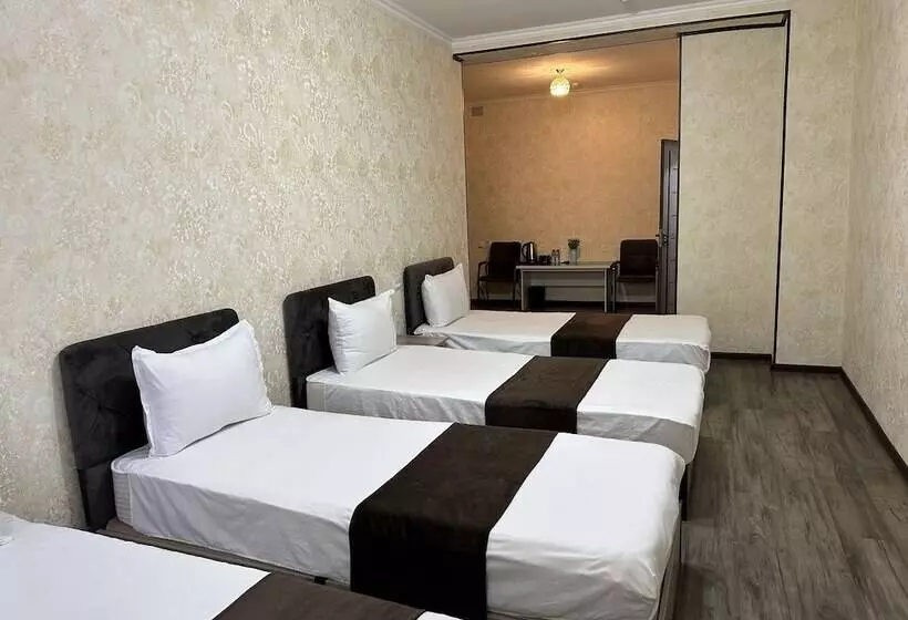 هتل Yantai