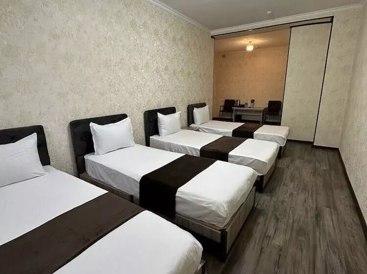 هتل Yantai