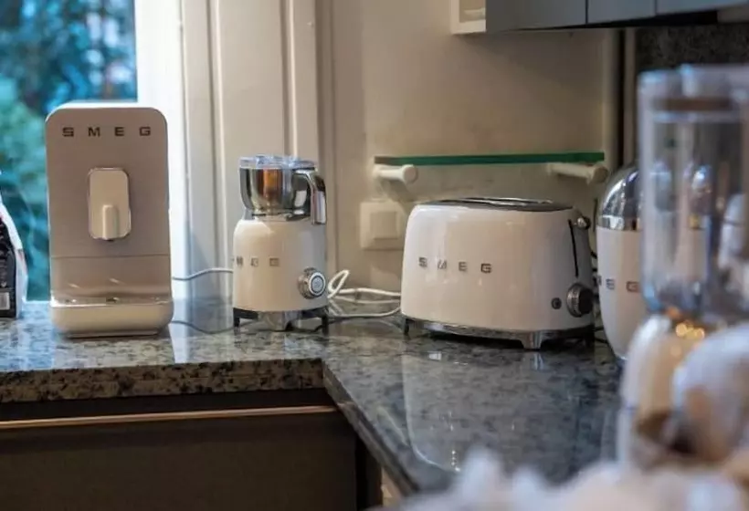 تختخواب و صبحانه De Maître De Vaughan