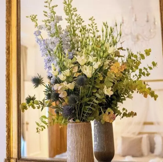 تختخواب و صبحانه De Maître De Vaughan