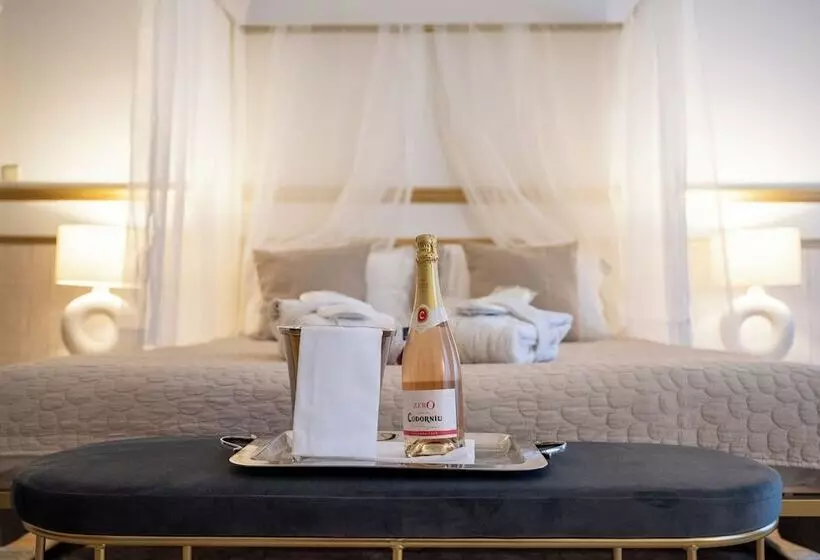 تختخواب و صبحانه De Maître De Vaughan