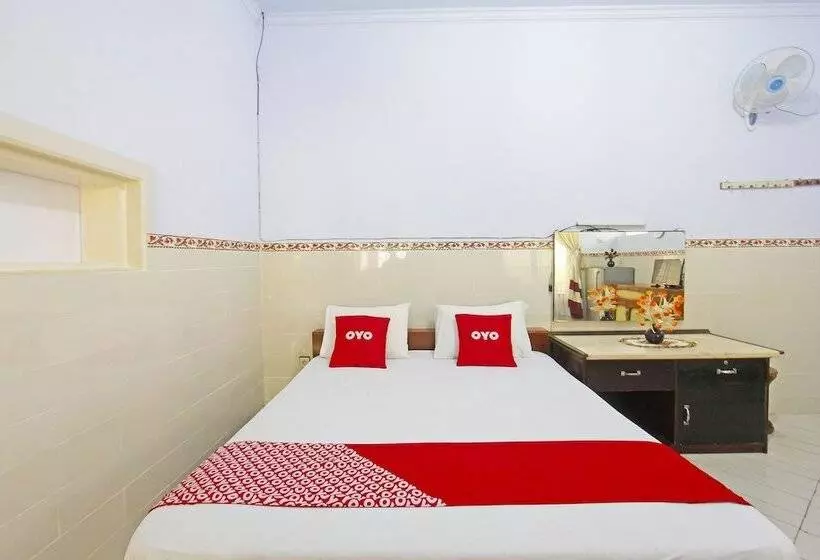 ホテル Oyo 91516 Wisata