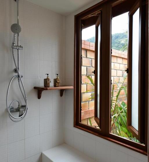 Pingchan Koh Phangan Beachfront Resort