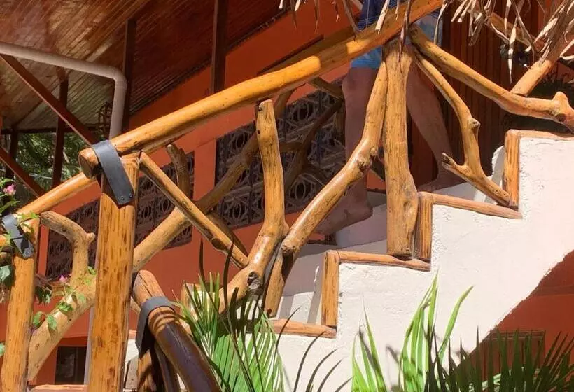 هتل Beach Front Bahia