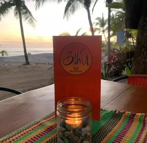 هتل Beach Front Bahia