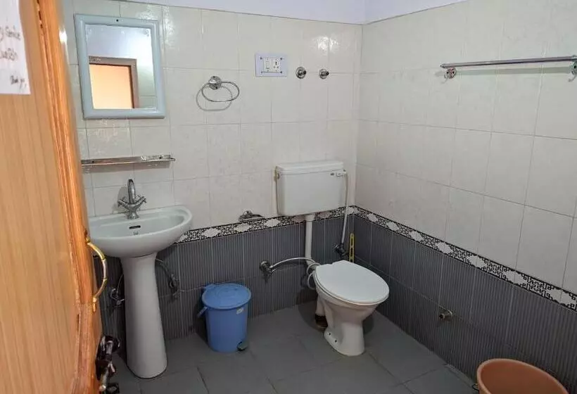 پانسیون Chandan Guest House