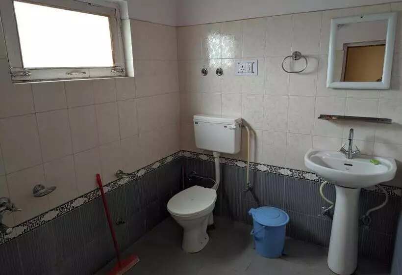 پانسیون Chandan Guest House